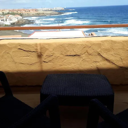 Loft With Balcony Sea View *